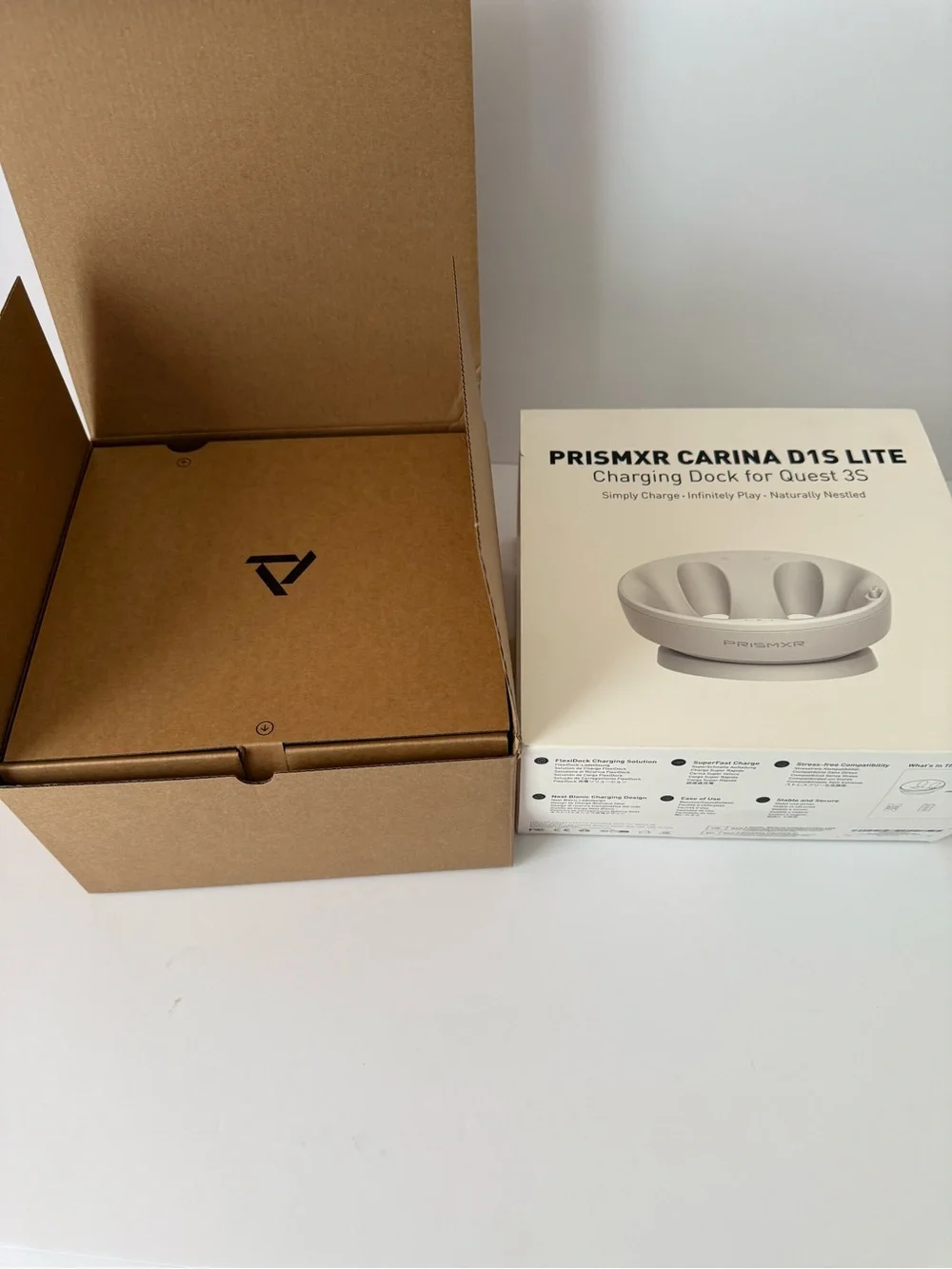 PRISMXR || Carina D1S Lite White Dual VR Controller Charging Dock - Quest 3S